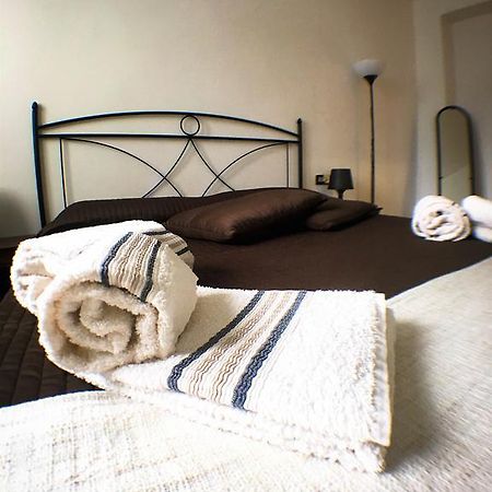 Enzo Lettings Apartment Кианчано Терме Екстериор снимка